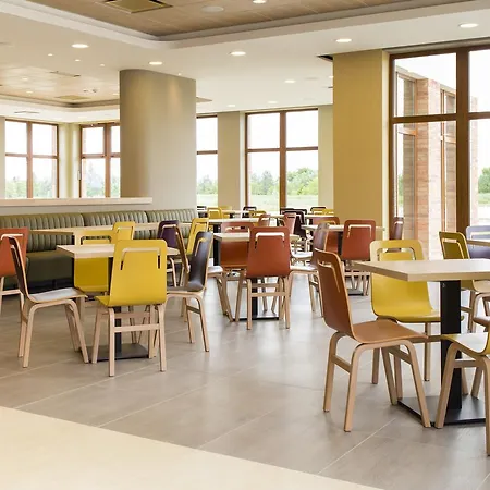 Family-hotel Hotel Balástya